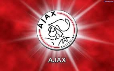 Paradise Park &ndash; &Eta; ί&delta;&rho;&upsilon;&sigma;&eta; &tau;&omicron;&upsilon; Ajax